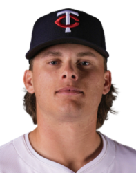 트래비스 아담스